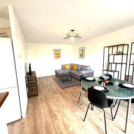 Appartement Quai Saone - By Primo C0Nciergerie Tournus Exterior foto