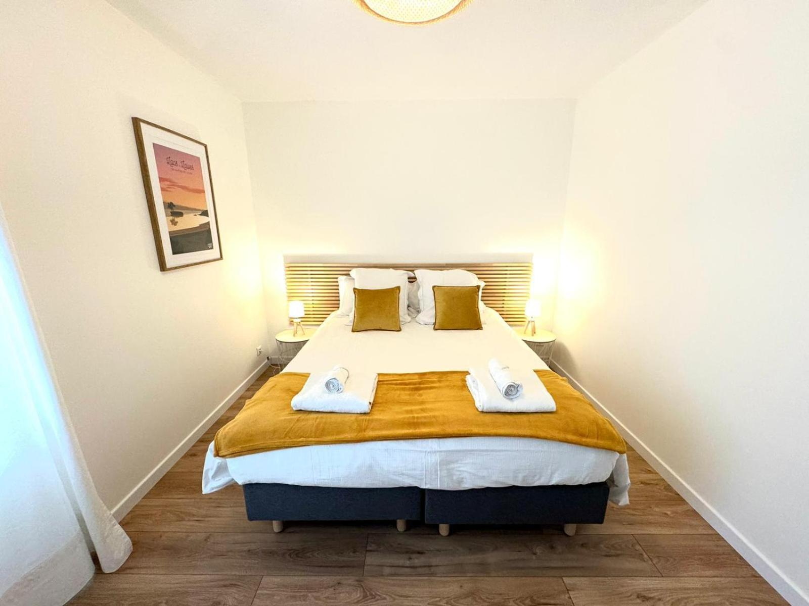 Appartement Quai Saone - By Primo C0Nciergerie Tournus Exterior foto